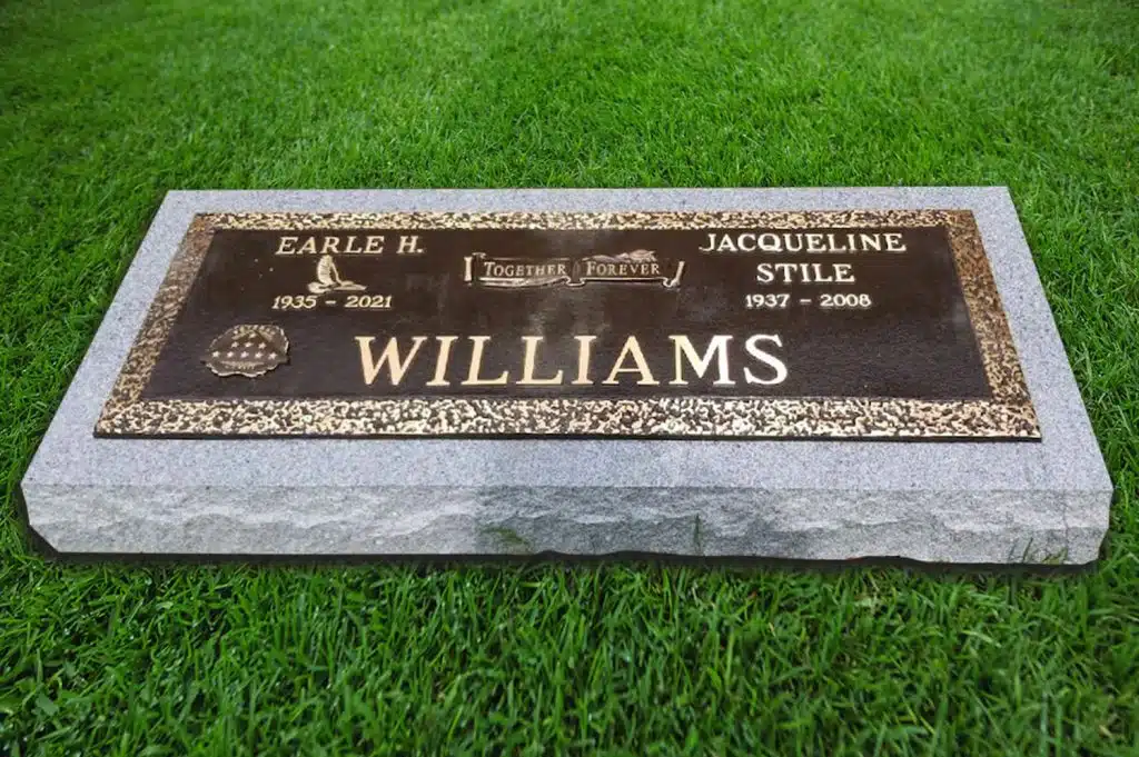 Sayre build bronze monument headstone bluestone Stevensville headstone bluestone memorial
