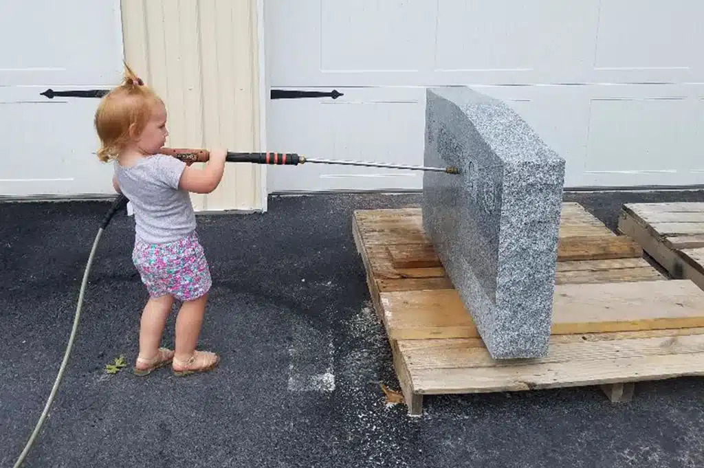 Washing Headstone