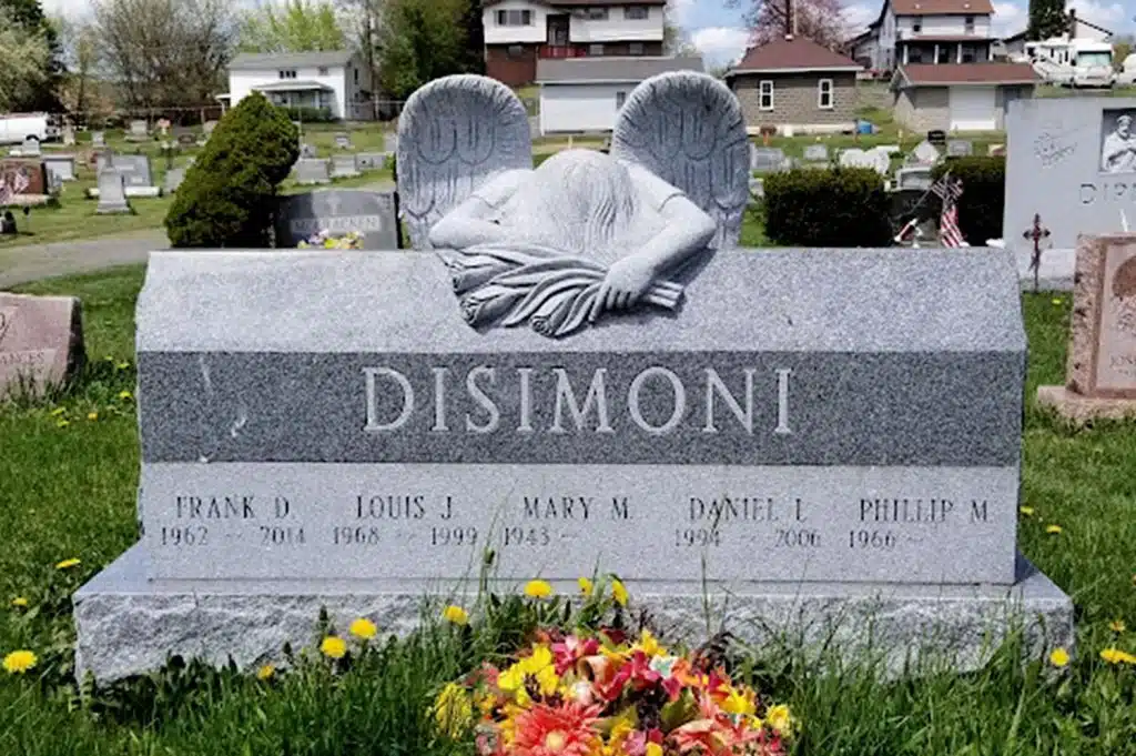 weeping angel Old Forge Tunkhannock sunnyside headstone Dalton monument granite Sunnyside Cemetery