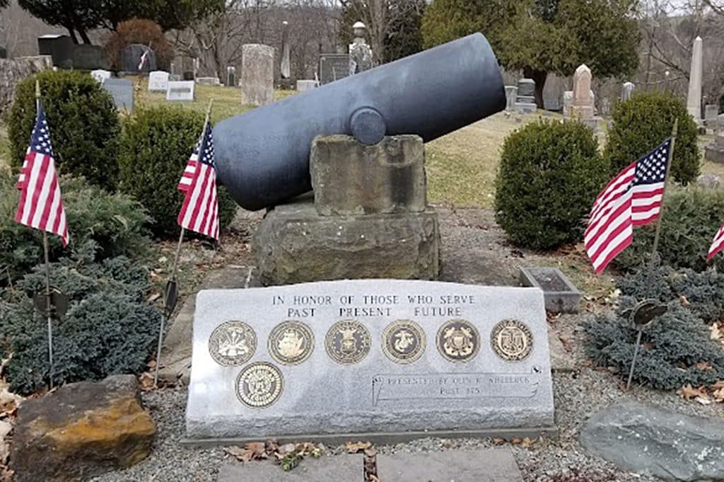 Factoryville Veterans Cemetery Lake Winola cemetery headstone New Milford headstone granite memorial tombstone
