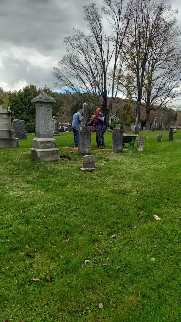tree Tunkhannock headstones Susquehanna monuments Thompson tombstones Montrose